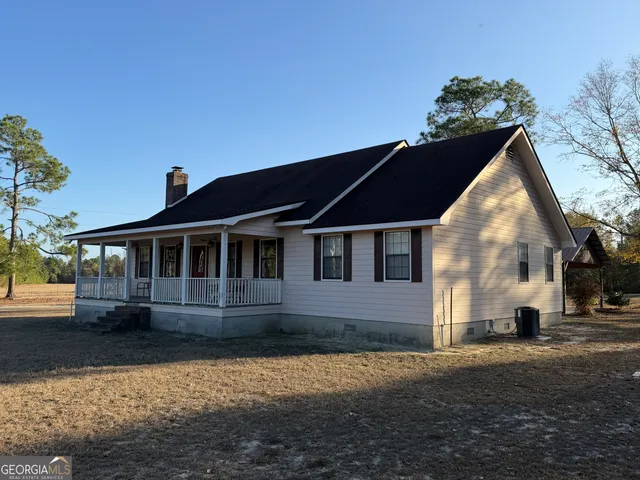 $275,000 | 303 Community Church Road, McRae-Helena, GA 31037