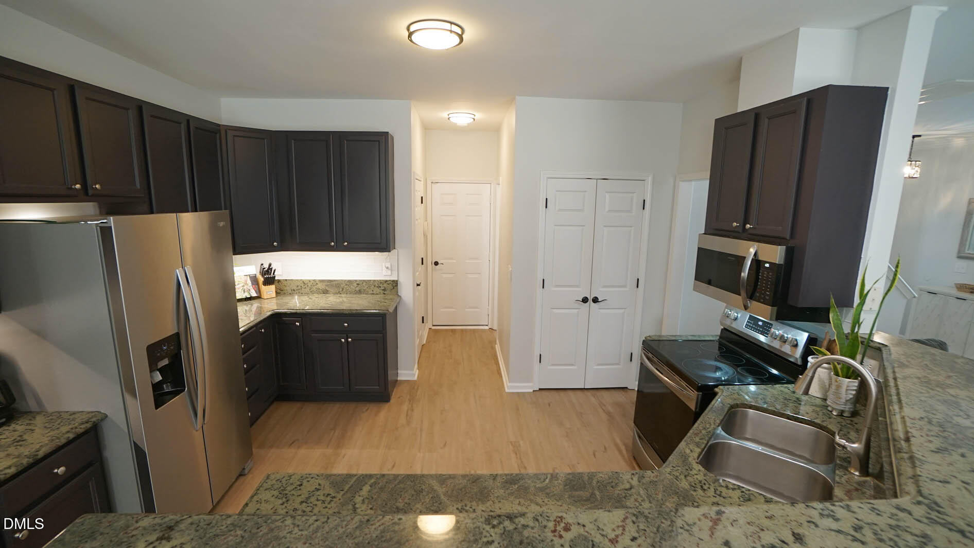 311 Inkster Cove Raleigh, NC 27603 - Photo 10 of 39 DSC09330
