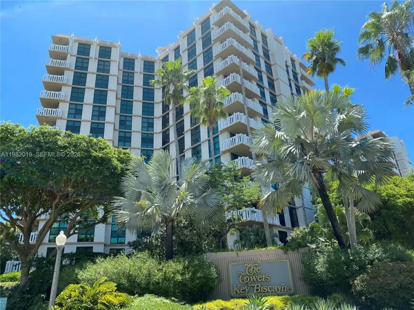 $10,000 | 1121 Crandon Boulevard, Unit F907, Key Biscayne, FL 33149