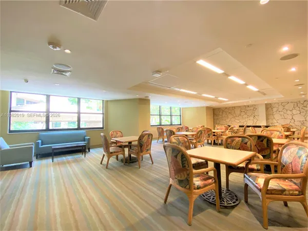 $10,000 | 1121 Crandon Boulevard, Unit F907, Key Biscayne, FL 33149