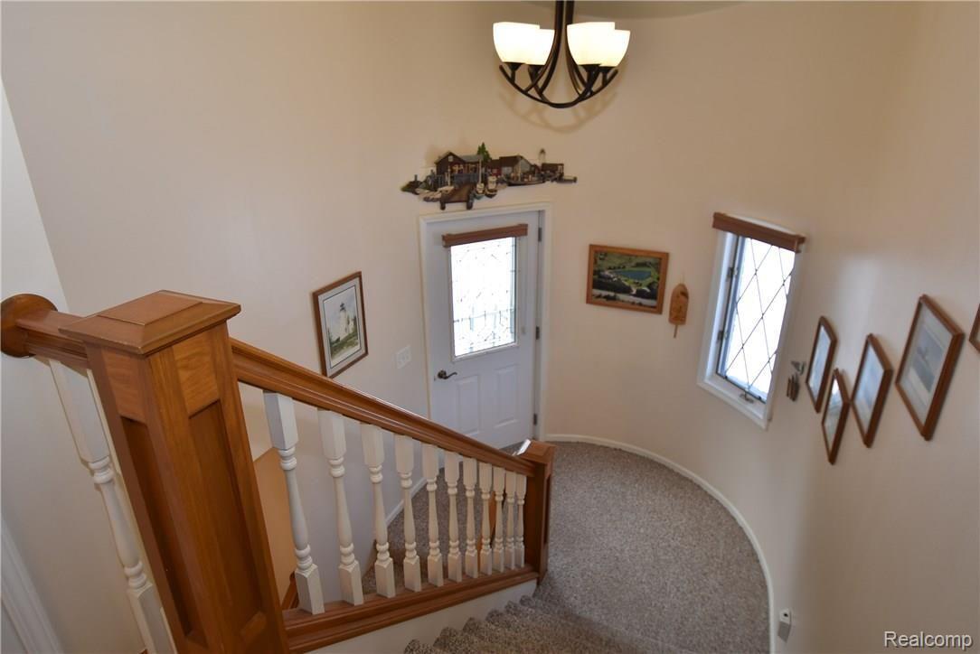 9100 Lapeer Road Mayville, MI 48744 - Photo 13 of 40 Rounded Entryway