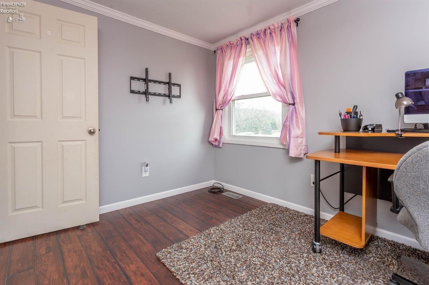 412 Fox Road Sandusky, OH 44870 - Photo 10 of 25 Gallery Image 10