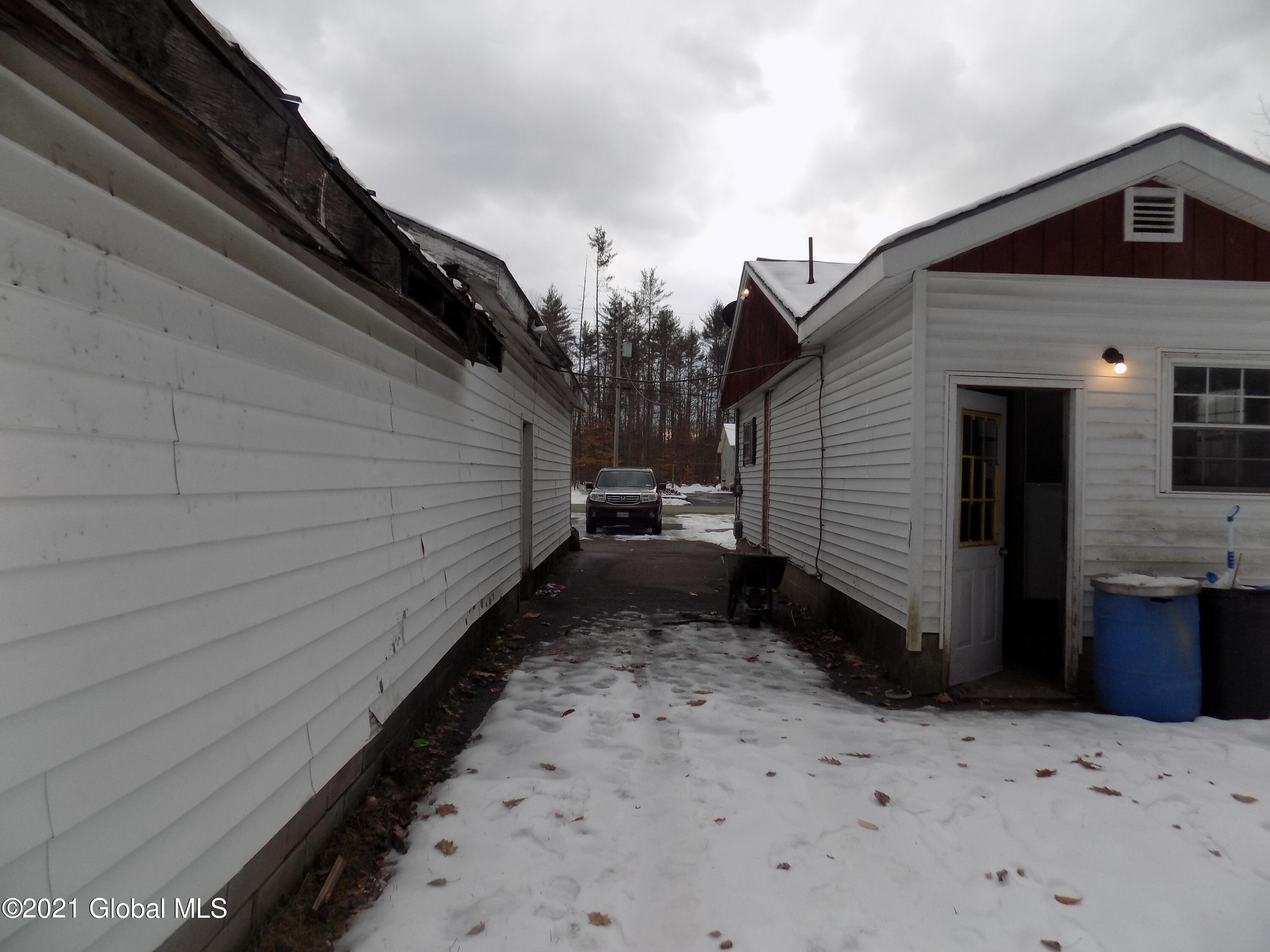 21 Adirondack Road Hadley, NY 12835 - Photo 15 of 38 MILLINGTON (26)