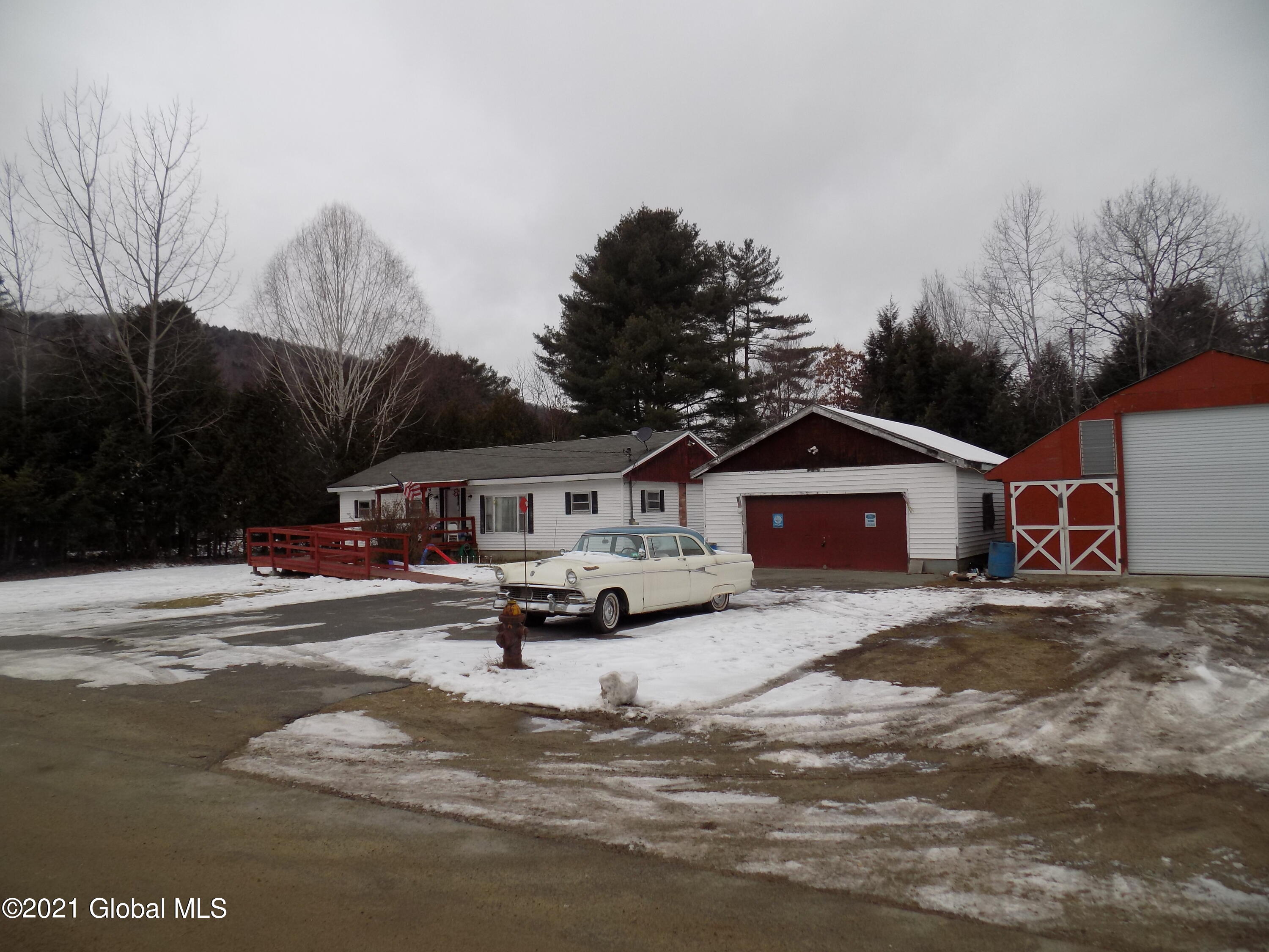 21 Adirondack Road Hadley, NY 12835 - Photo 2 of 38 MILLINGTON 2 (8)