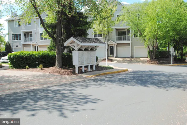 $2,650 | 12823 Fair Briar Lane, Fairfax, VA 22033