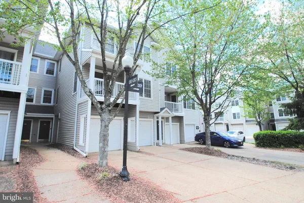 $2,650 | 12823 Fair Briar Lane, Fairfax, VA 22033