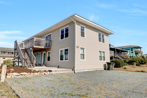$1,195,000 | 1008 Ocean Boulevard, Topsail Beach, NC 28445