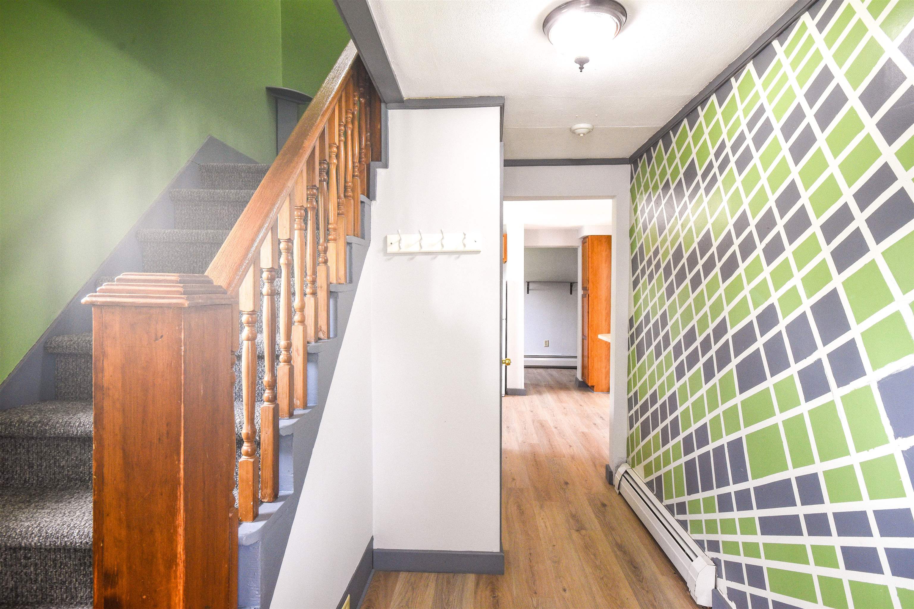 906 County Street Bennington, VT 05201 - Photo 12 of 40