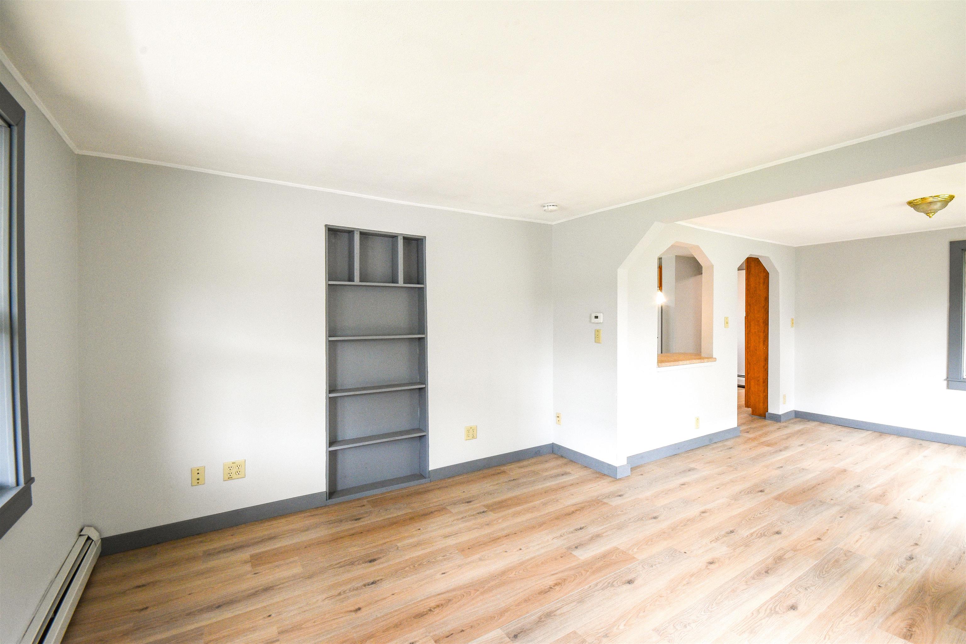 906 County Street Bennington, VT 05201 - Photo 23 of 40