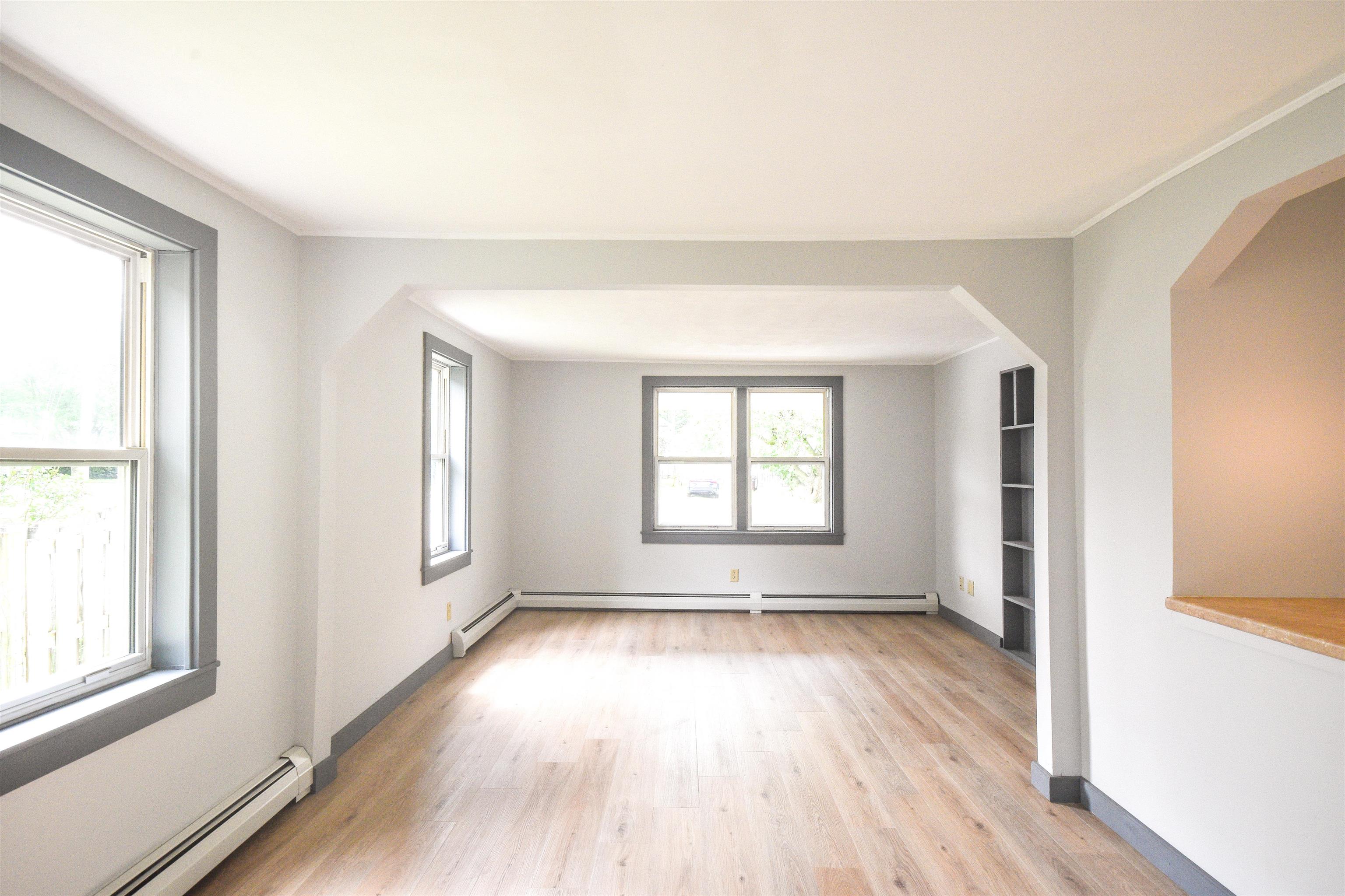 906 County Street Bennington, VT 05201 - Photo 26 of 40