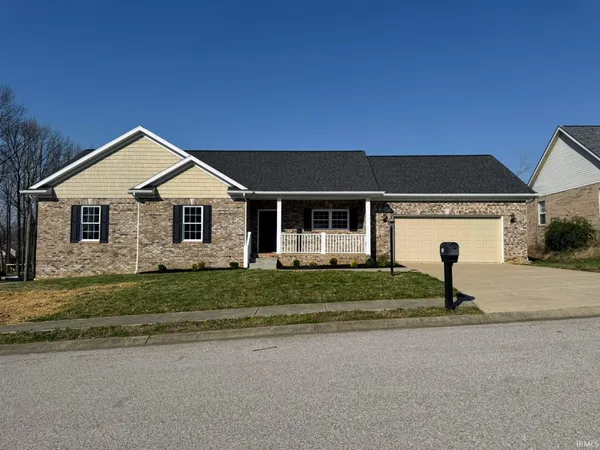$278,900 | 1999 Hickory Hill Court, Newburgh, IN 47630
