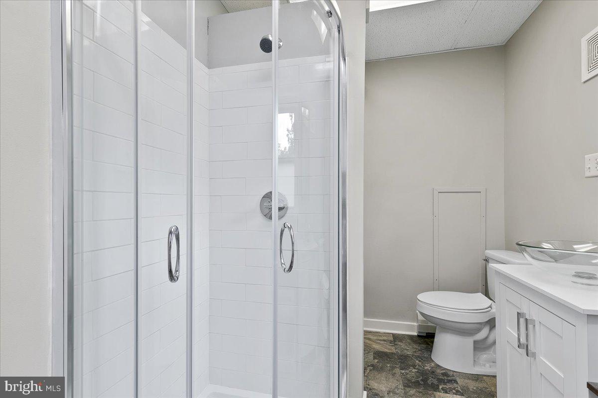 9 East Miller Road New Providence, PA 17560 - Photo 51 of 103 Main Bath