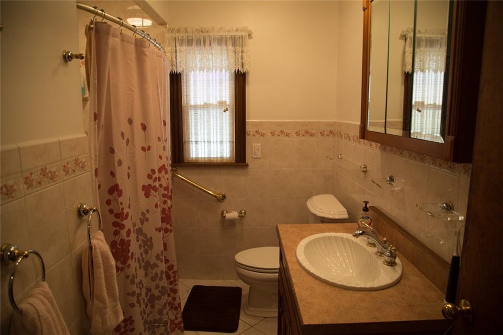 6004 Library Road Bethel Park, PA 15102 - Photo 9 of 16 Gallery Image 9