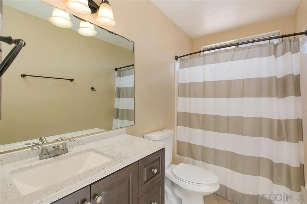 804 Cozy Court Fallbrook, CA 92028 - Photo 18 of 24 Gallery Image 18