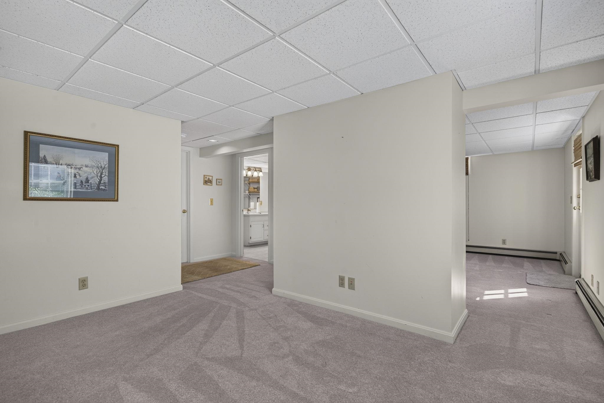 184 Nashua Road Bedford, NH 03110 - Photo 24 of 38 Gallery Image 24