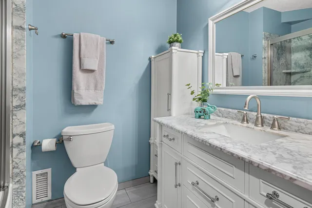 $650,000 | 5815 Turtle Lake Road, Shoreview, MN 55126