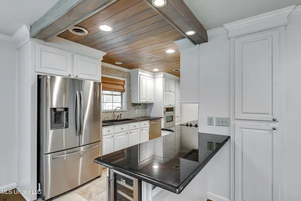 $250,000 | 5207 Reddoch Drive, Jackson, MS 39211