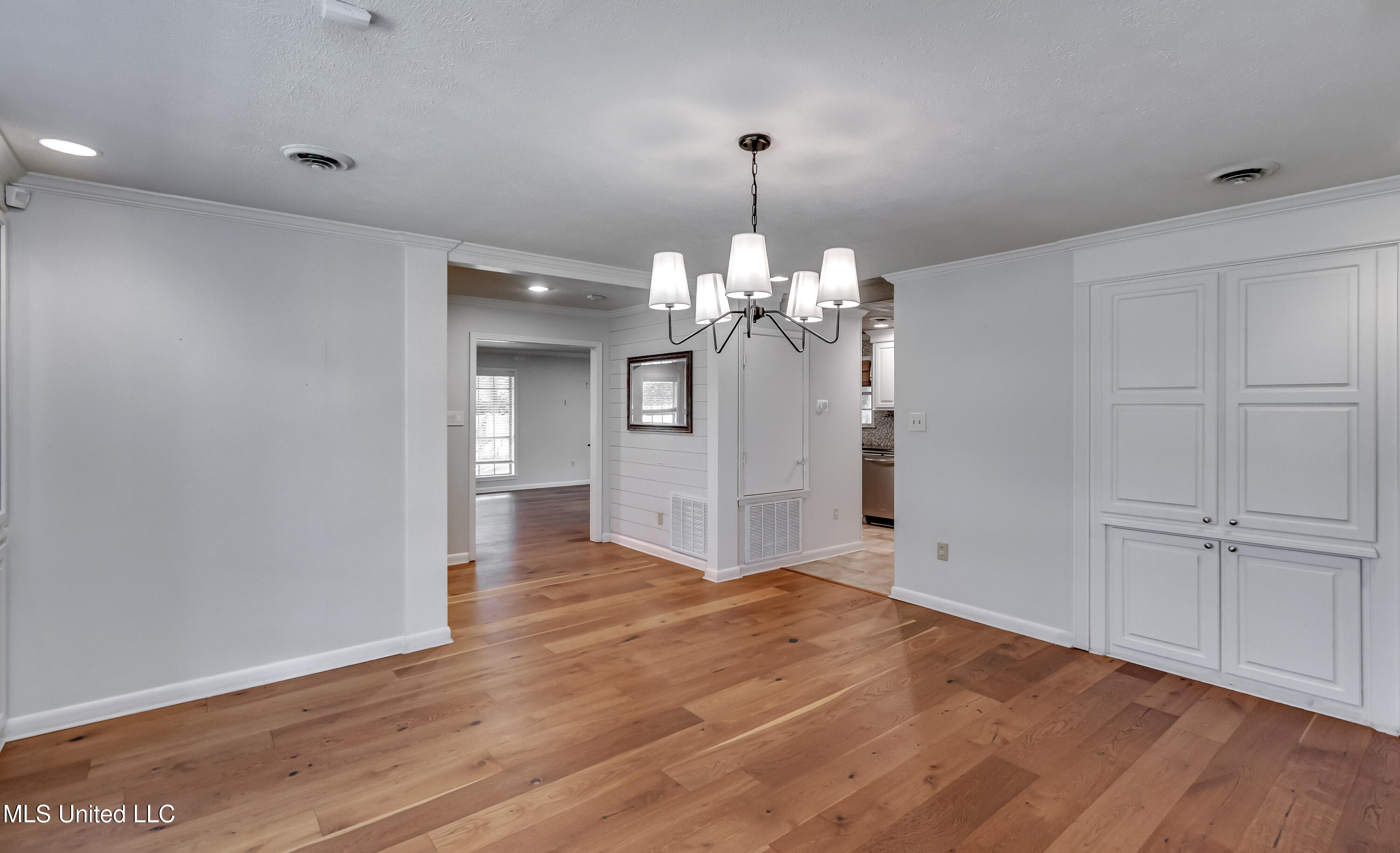 5207 Reddoch Drive Jackson, MS 39211 - Photo 27 of 58 5207 Reddock Dr-23