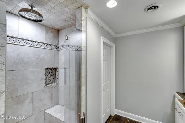 $250,000 | 5207 Reddoch Drive, Jackson, MS 39211