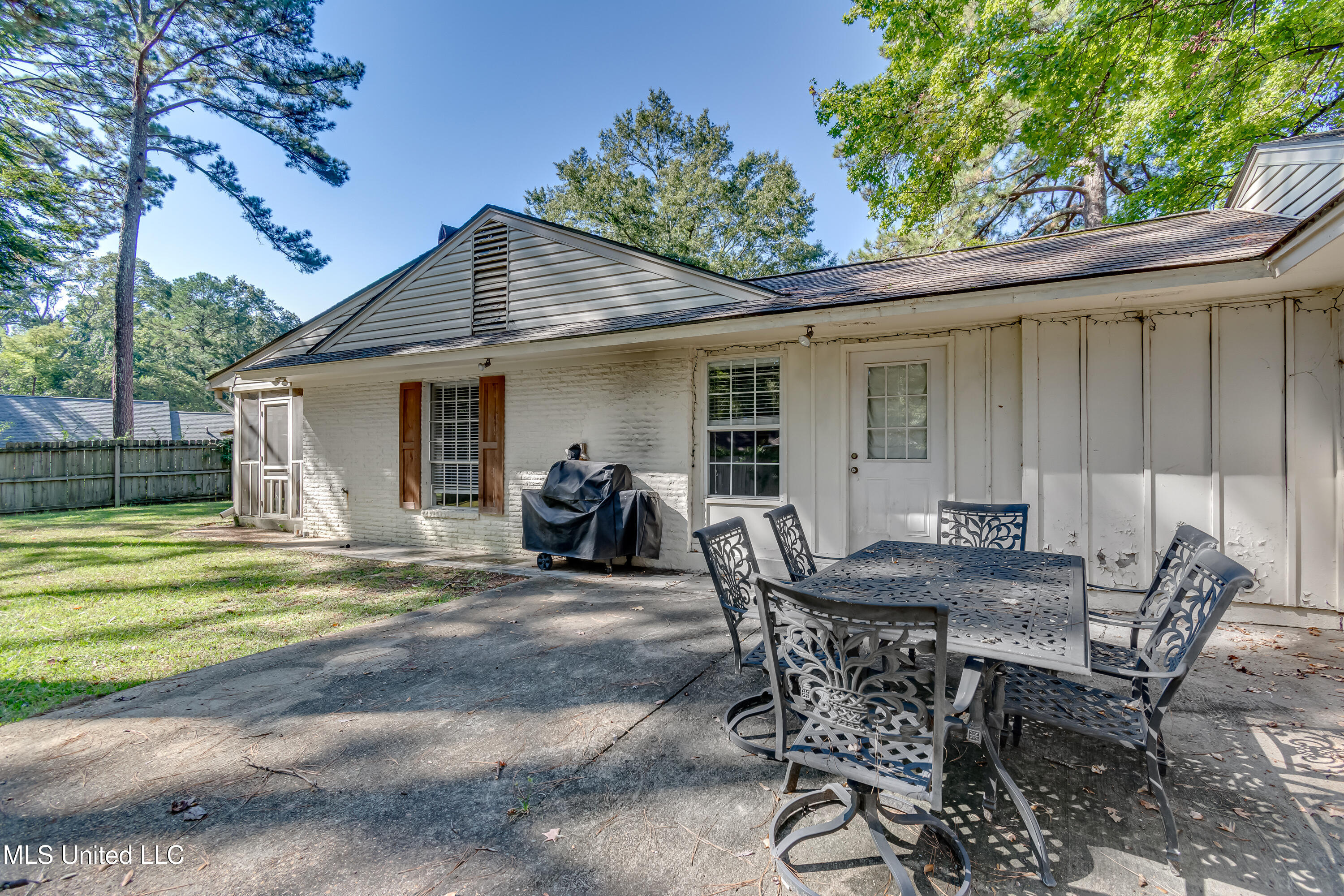 5207 Reddoch Drive Jackson, MS 39211 - Photo 47 of 58 5207 Reddock Dr-11