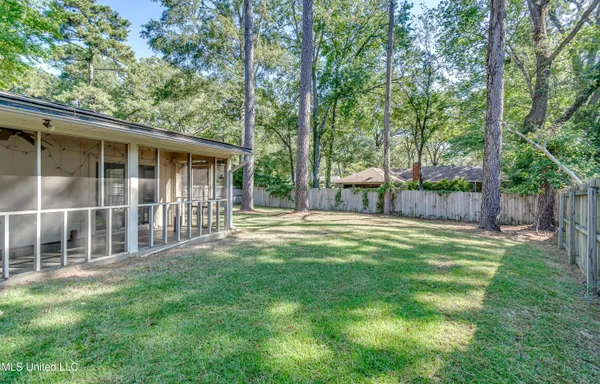 $250,000 | 5207 Reddoch Drive, Jackson, MS 39211