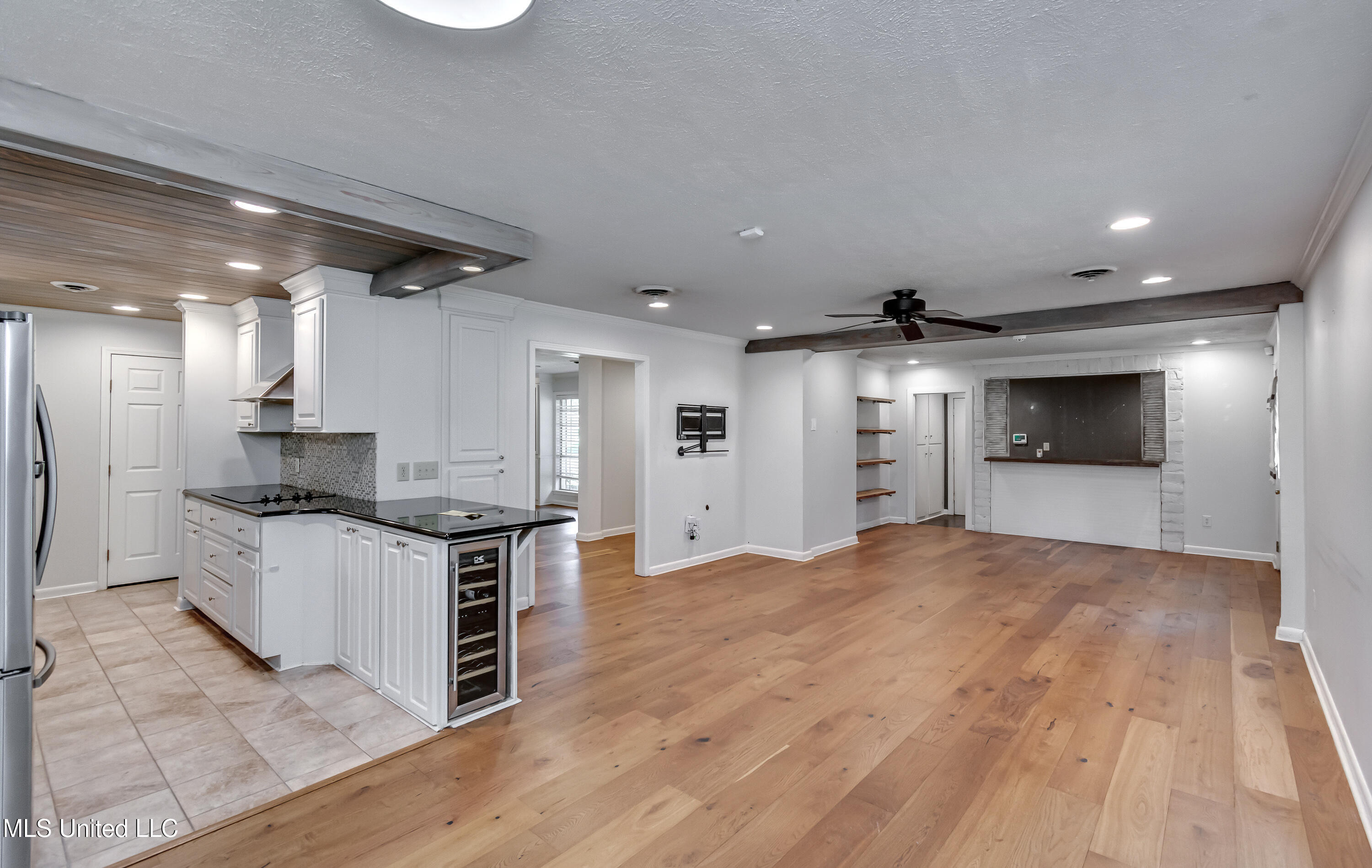 5207 Reddoch Drive Jackson, MS 39211 - Photo 6 of 58 5207 Reddock Dr-28