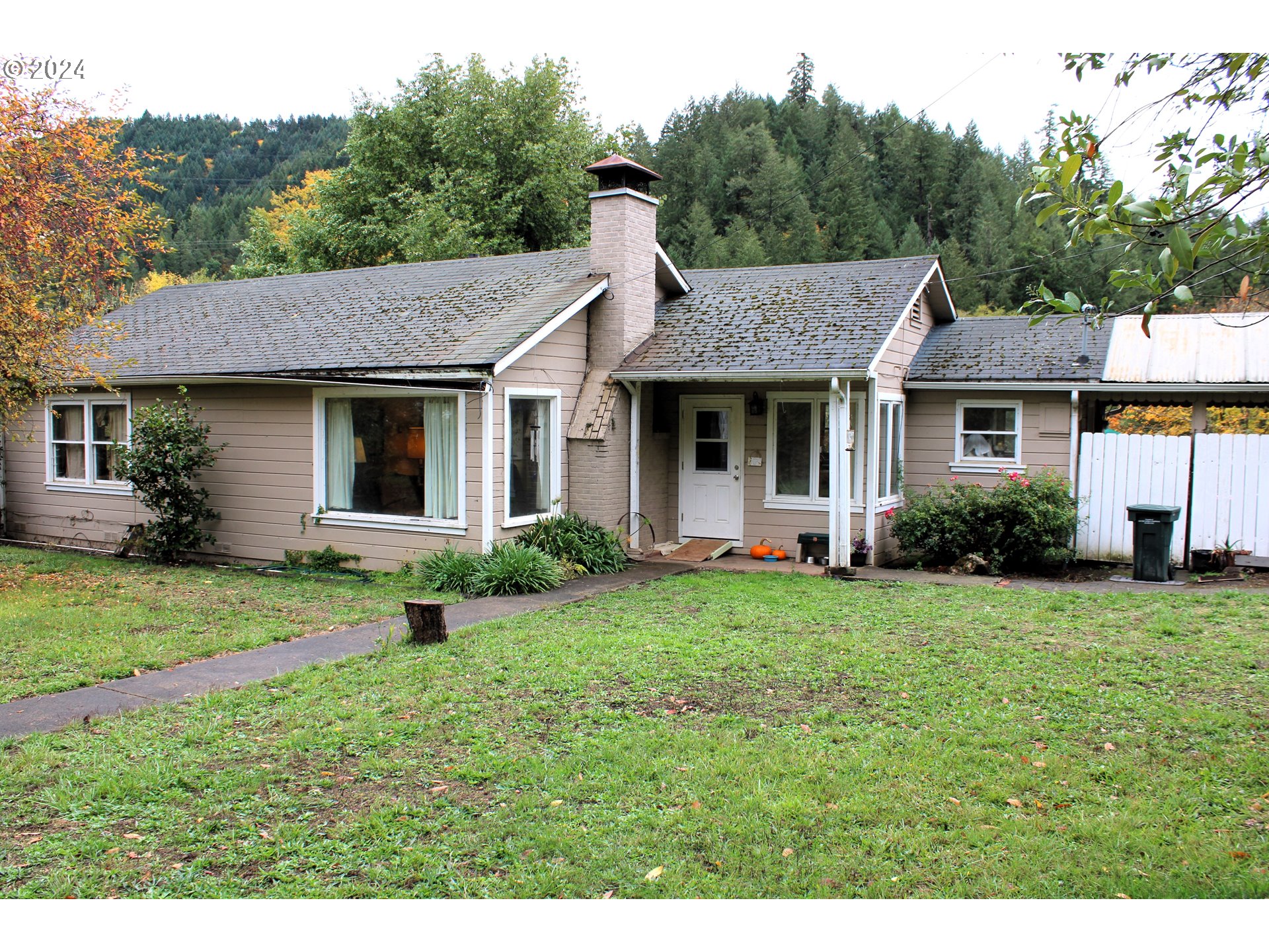 7733 North Myrtle Road Myrtle Creek, OR 97457 - Photo 1 of 40 Gallery Image 1