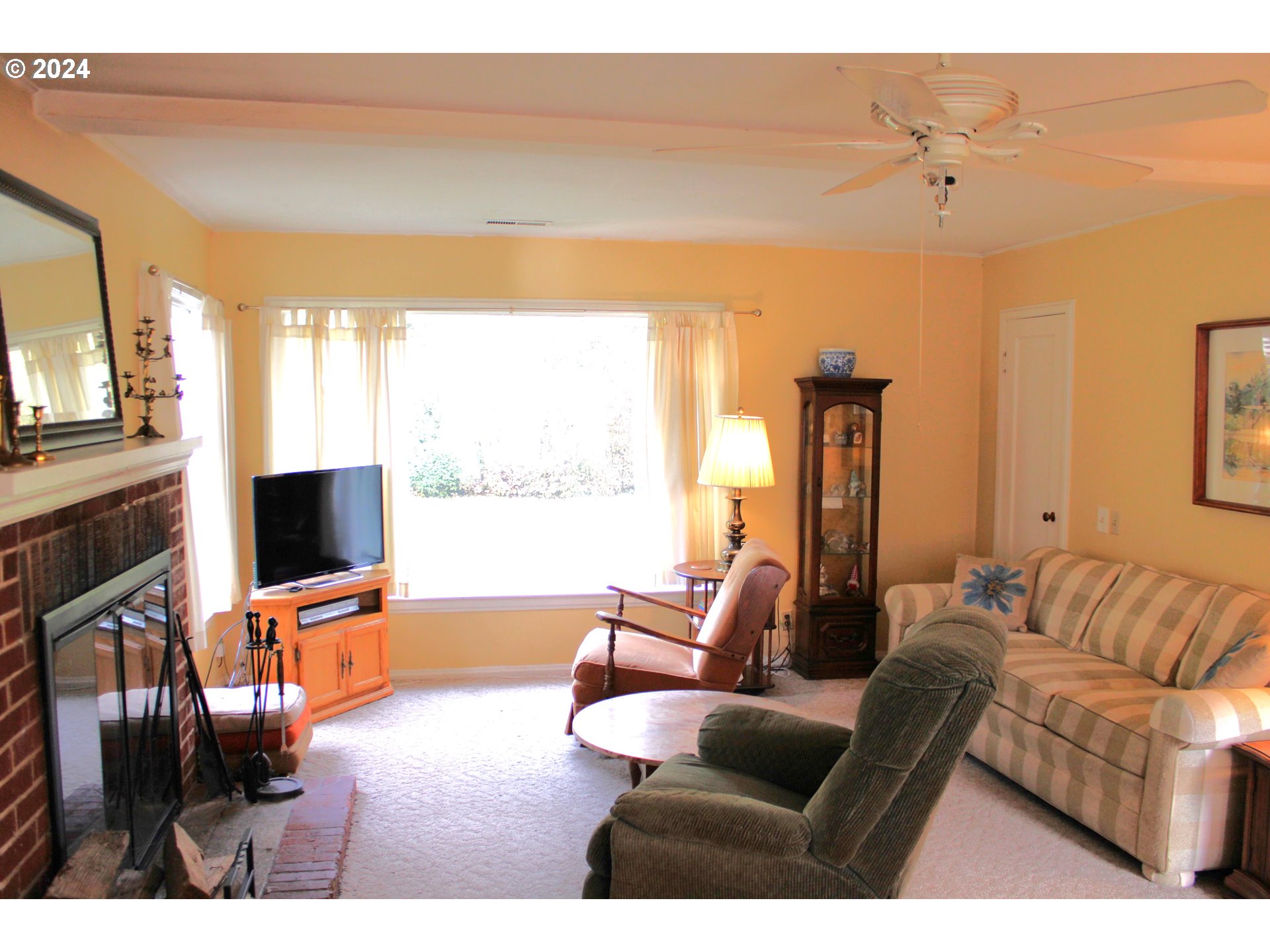 7733 North Myrtle Road Myrtle Creek, OR 97457 - Photo 2 of 40 Gallery Image 2
