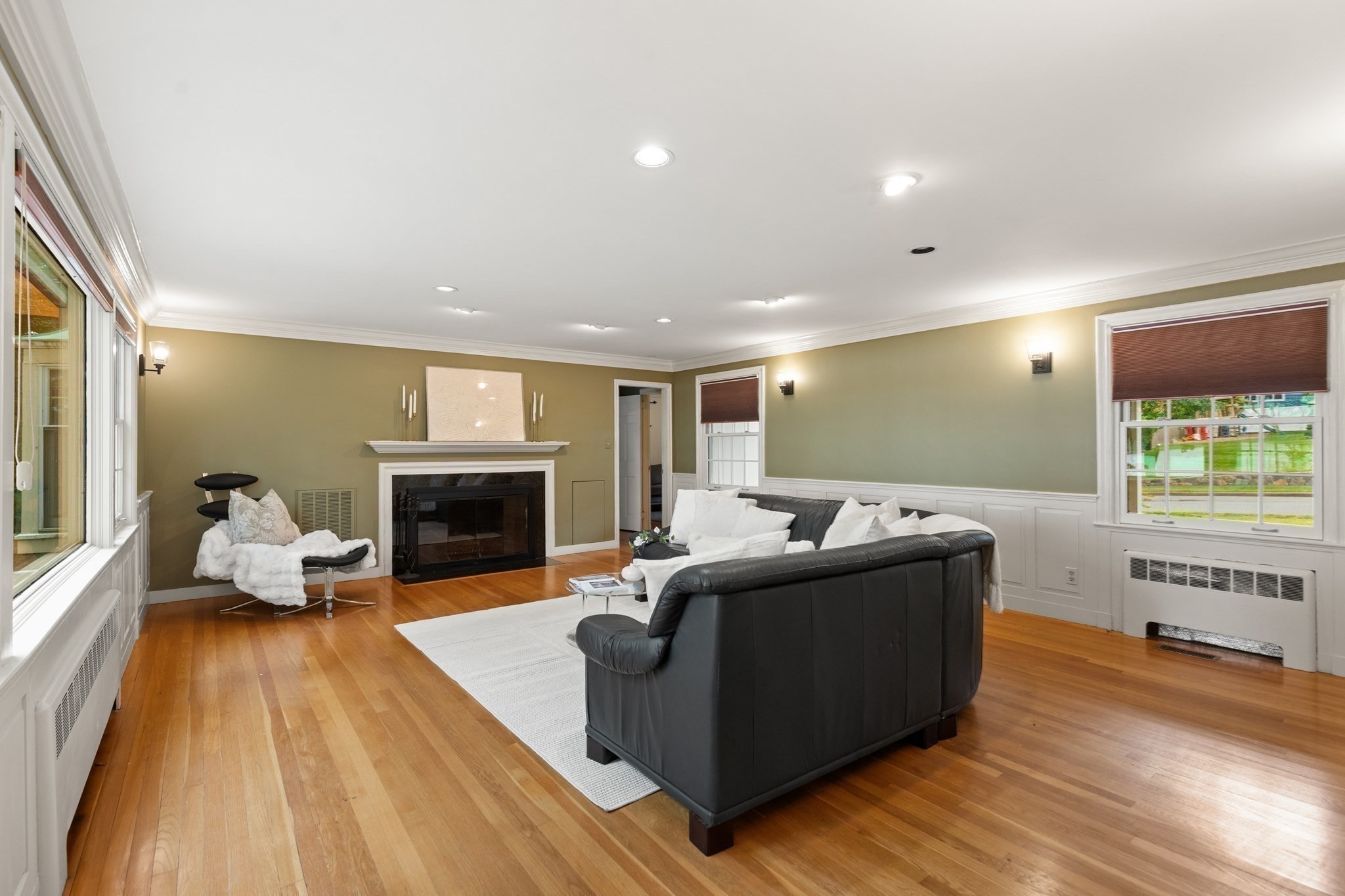 48 Locksley Road Lynnfield, MA 01940 - Photo 9 of 36 Gallery Image 9