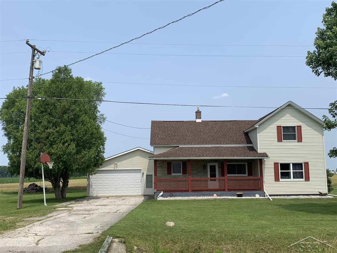 2256 West Moore Road Saginaw, MI 48601 - Photo 1 of 19 31392832.JPG