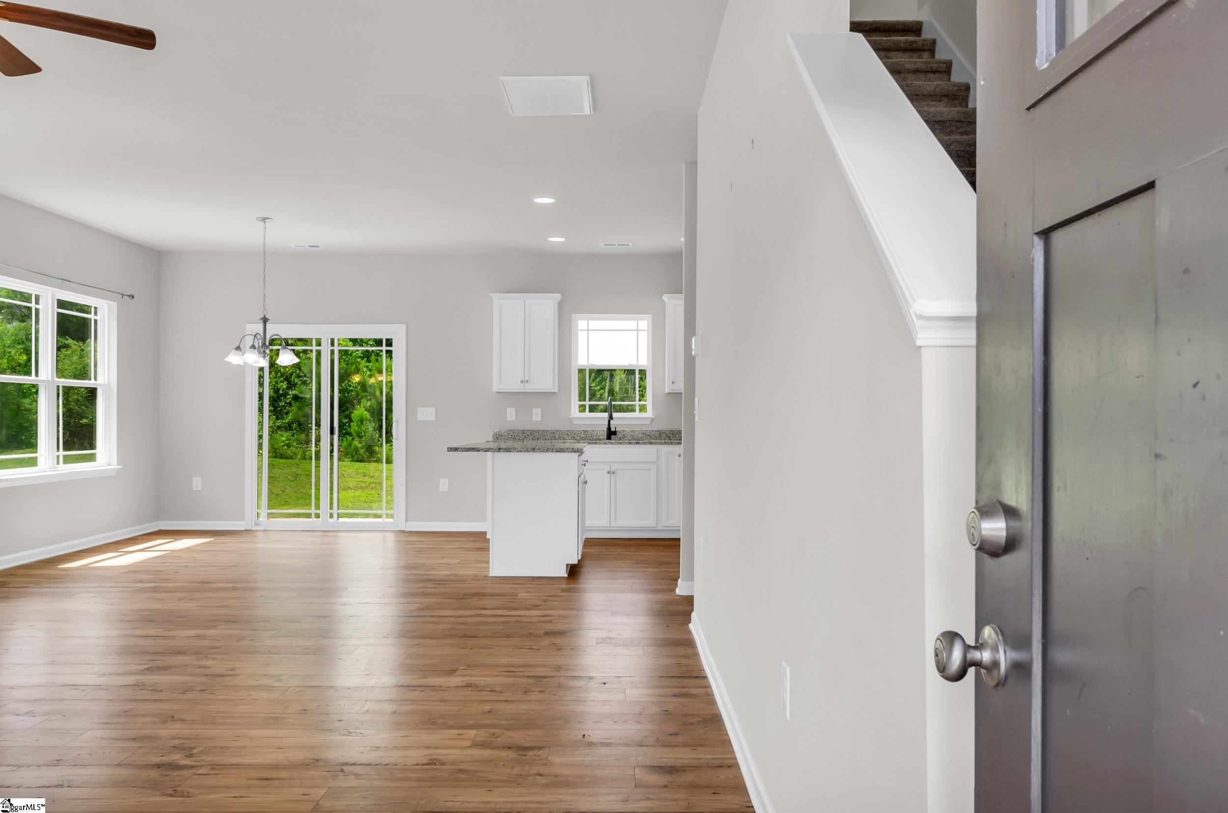 126 Patagonia Road Anderson, SC 29625 - Photo 3 of 37