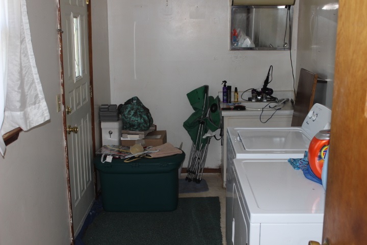 1005 South County Road Selma, IN 47383 - Photo 13 of 20