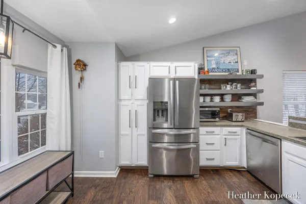 $355,000 | 11347 Trent Southeast, Lowell, MI 49331