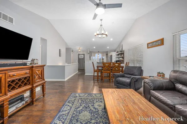 $355,000 | 11347 Trent Southeast, Lowell, MI 49331