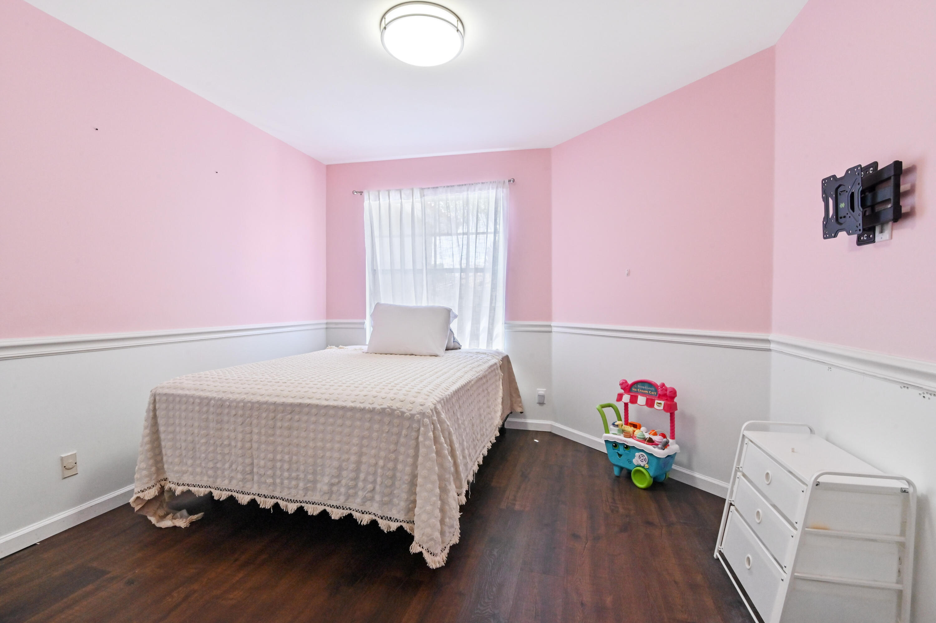 20950 Vía Jasmine, Unit 3 Boca Raton, FL 33428 - Photo 18 of 35 18 Bedroom 01
