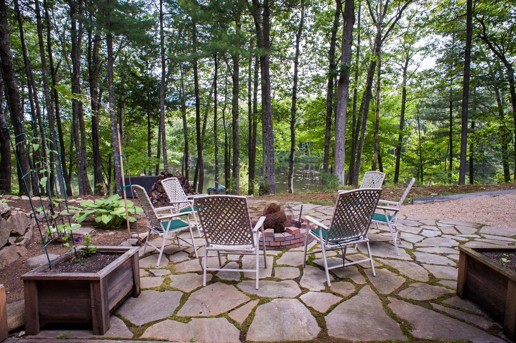 2461 West State Road Ashby, MA 01431 - Photo 3 of 30
