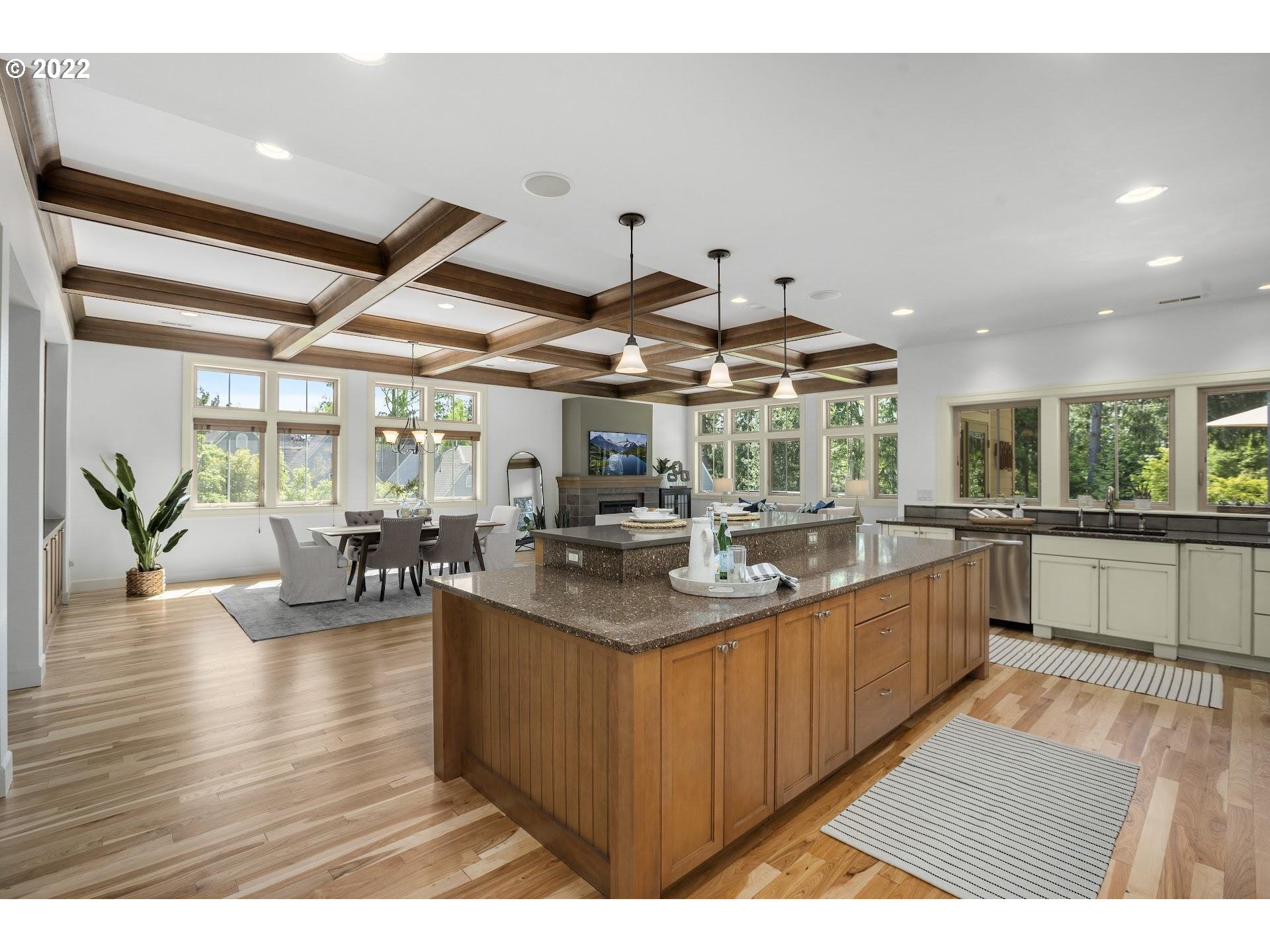 13740 Knaus Road Lake Oswego, OR 97034 - Photo 9 of 31 Kitchen