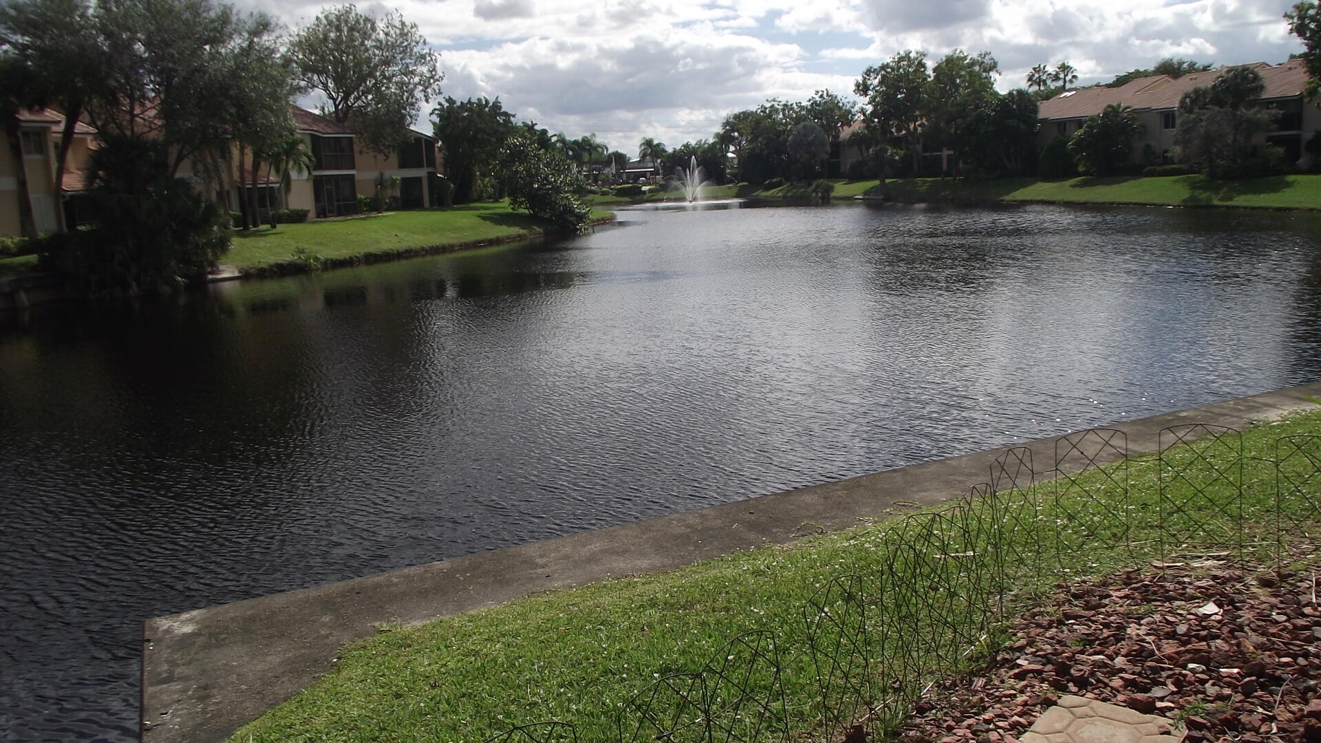 23085 Aqua View, Unit 1 Boca Raton, FL 33433 - Photo 33 of 41 Back View