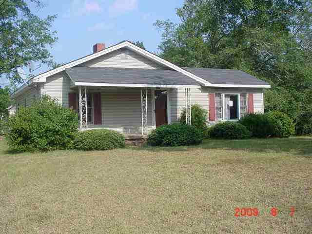1905 Old Pelzer Road Piedmont, SC 29673 - Photo 1 of 4