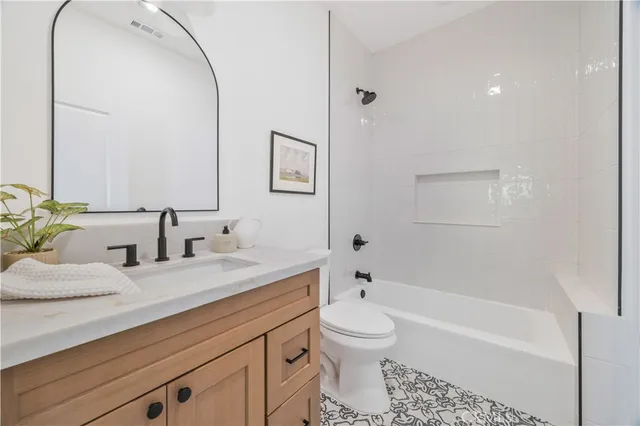 $1,445,000 | 5670 Hub Street, Los Angeles, CA 90042