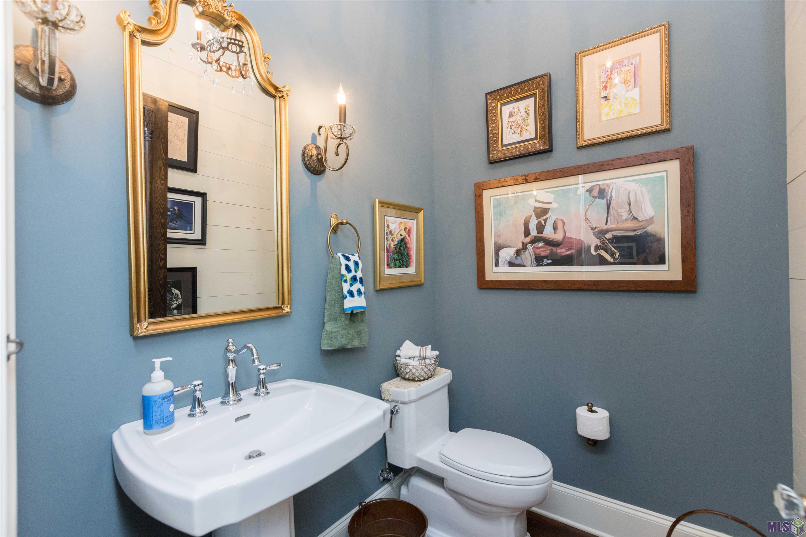 1922 Sugar Cane Baton Rouge, LA 70810 - Photo 28 of 47 Downstairs Half Bath