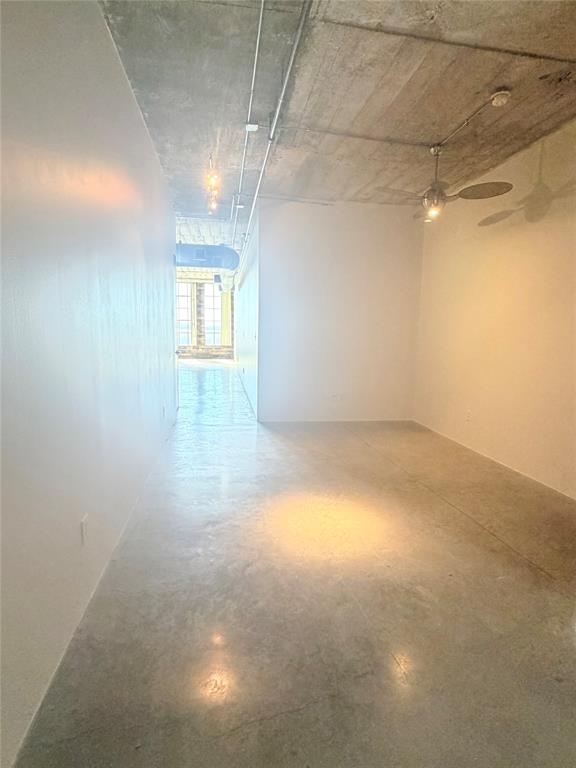 1122 Jackson Street, Unit 802 Dallas, TX 75202 - Photo 5 of 8 a view of empty room