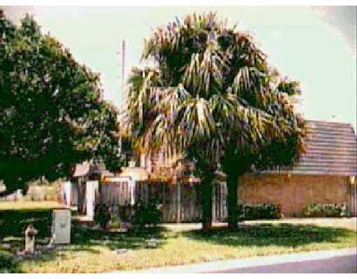 3900 County Line Road, Unit 9B Jupiter, FL 33469 - Photo 1 of 1 Primary Photo