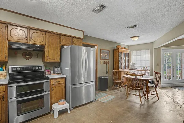 $425,000 | 243 County Road 3851, Poolville, TX 76487