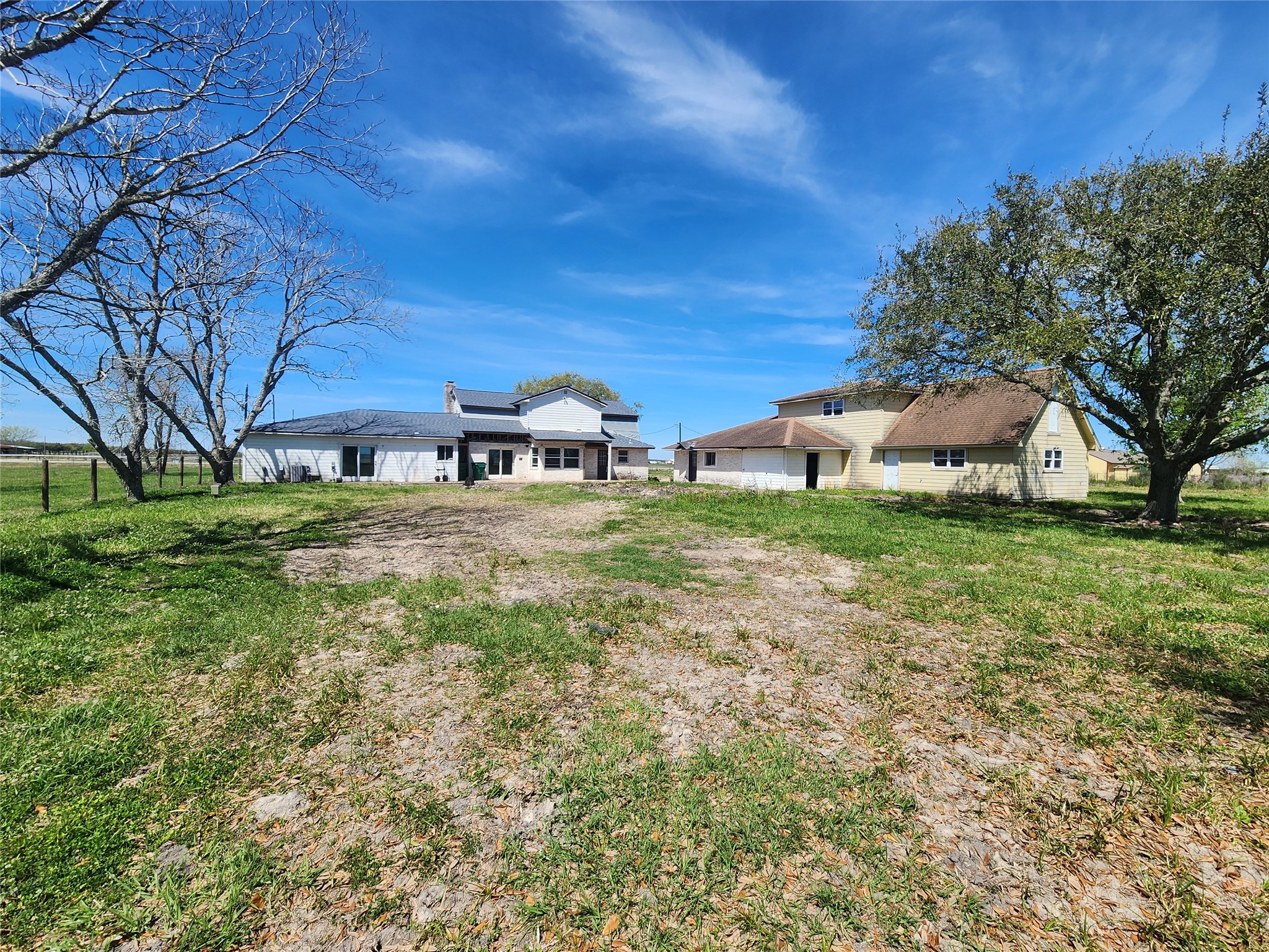 1118 County Road 47 Angleton, TX 77515 - Photo 11 of 23