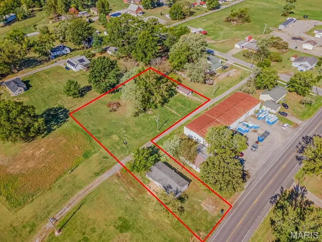 $98,000 | 929 State Rte 4, Willisville, IL 62272