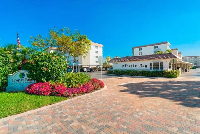$199,000 | 900 Dogwood Drive, Unit 338, Delray Beach, FL 33483
