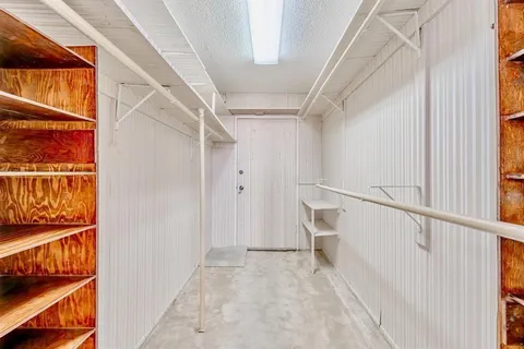 $235,000 | 18031 Biscayne Boulevard, Unit 1104, Aventura, FL 33160
