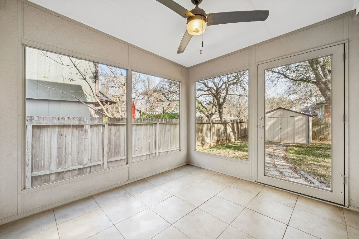 8611 Devine Lane Austin, TX 78748 - Photo 29 of 33 a view of an empty room with a window