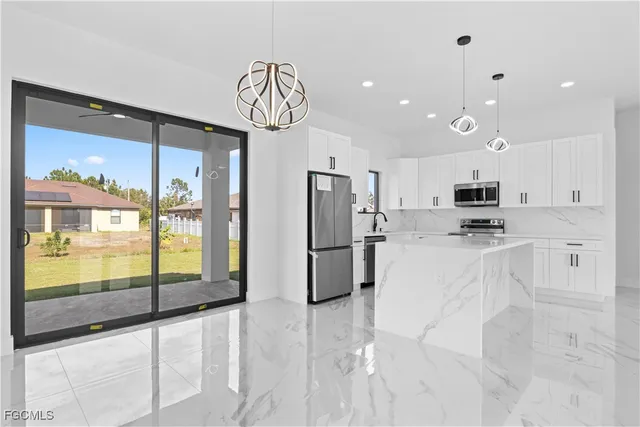 $414,600 | 4006 5th Street Southwest, Lehigh Acres, FL 33976